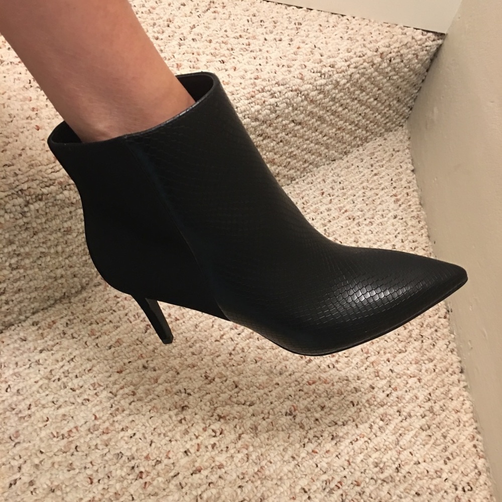 Sale🌼🌼🌼off brand new black snake skin boogie boots - Picture 6 of 6